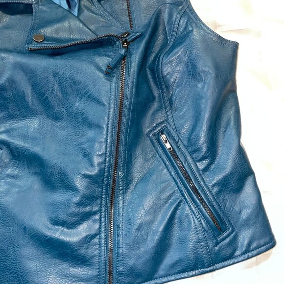 π Bundle Deal: 4 for $20! π Teal blue grunge rocker vest L - Picture 3 of 12